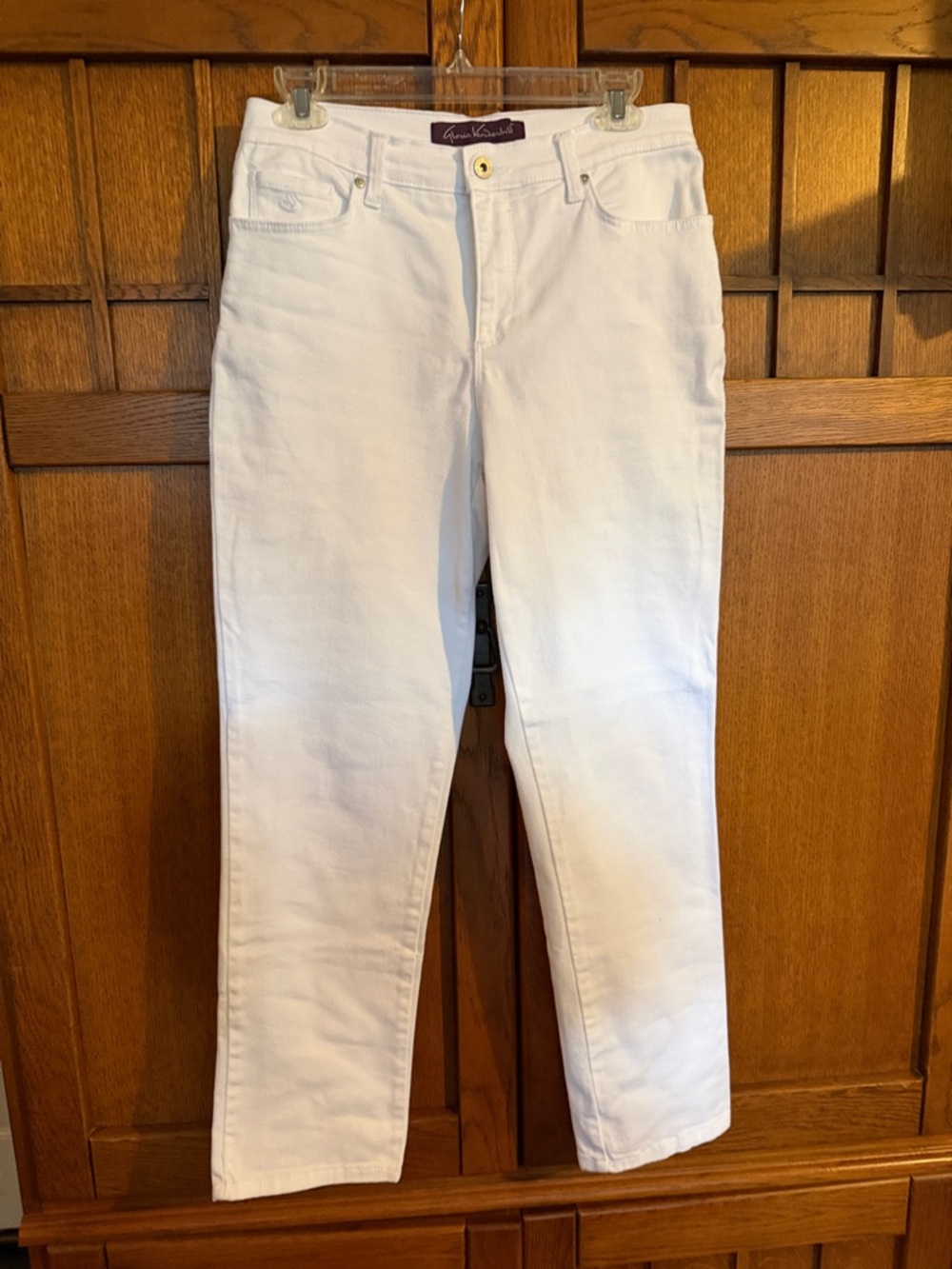 Gloria Vanderbilt White Embellished Denim Capris